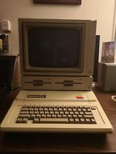 Vintage Apple lle (2e) Computer, Duo-Disc Drive, Model A2M2010 Monitor picture