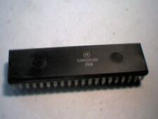 Rare computer chip Motorola 539P00011BU 1979 vintage old 40-pin picture