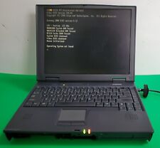 Vintage Gateway 2000 Solo Model 9100 Pentium 233MHZ Laptop Computer Powers On picture