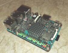 Asus Tinker Board v 1.2 Quad-Core 1.8GHz 2GB RAM w/ heatsink & 8gb micro SD pi picture