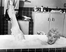 Marilyn Monroe in a bathtub  Mousepad Computer Mouse Pad  7 x 9 picture