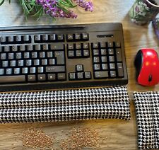 Lemon print office keyboard  and mouse wrist rest pads, lemon office decor picture