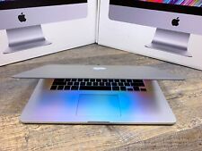 Apple MacBook Pro 15'' (1TB SSD Intel Core i7-4870HQ 3.70 GHz 16GB) Laptop picture