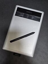 Wacom Bamboo Capture CTH-470 Drawing Tablet With Pen picture