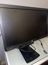 HP E201 LCD 20-inch LED Backlit Monitor 1600 x 900 resolution Non-glare 360° picture