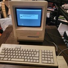 Apple Macintosh SE 1 MBYTE RAM 800K Drive 20SC Hard Disk  Model:M5011 picture