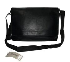 New Kenneth Cole REACTION The Grand Tour Business Messenger Tablet Bag picture