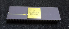 Vintage Motorola MC6803L-1, Microprocessor, Gold Lid Purple Ceramic Collectible picture