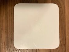 Apple Airport Extreme Wireless Wi-Fi A1143 MC414LL/A picture