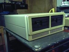 WANG VINTAGE COMPUTER M/N PC-S2-2 MFG. 1984 POWERS UP AND SELF TESTS picture