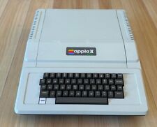 Apple II Plus 64KB A2S1048, Works Clean picture