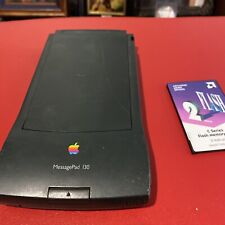 APPLE NEWTON MESSAGEPAD 130 - MODEL H0196 - w/c Series Flash Memory Card picture