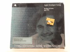 Apple Developer Group CD Series April 1992 - Hex, Drivers, and Videotape picture