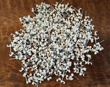 (100) quantity of Speaker Wire Clips, Similar to AH12R picture