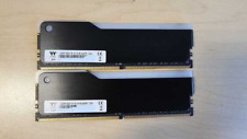 1 KIT - Pack of 2 THERMALTAKE DDR4 3200MHz (White) - Desktop Memory - USED picture