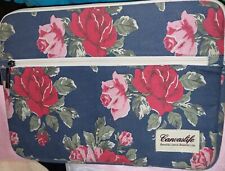 PRE- Owned Canvaslife Rose Pattern Laptop Sleeve 14