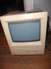 1986 Apple Macintosh SE Model M5011 1 Mb Ram 800K Drive  Computer Powers on picture