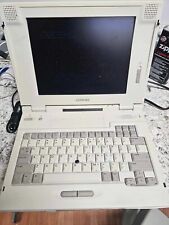 Retro Dos/Windows Vintage Compaq LTE5100 Intel Pentium 90Mhz - Powers Posts picture