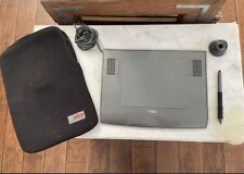 Wacom Intuos3 Comic Pen & Touch Graphics Tablet (PTZ431W) picture