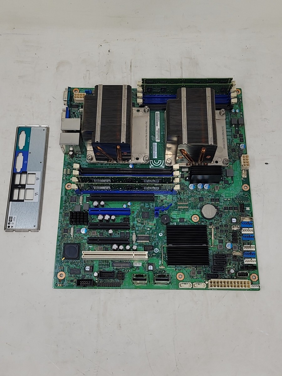 INTEL S2400SC PBA G18552-404 SSI CEB Motherboard 2* Intel XEON E5-2403 12GB