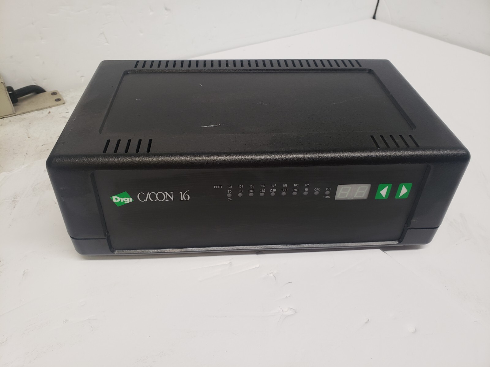 Digi C/CON-16 Concentrator Asynchronous DB-25 Connectors/ NO Power Adapter