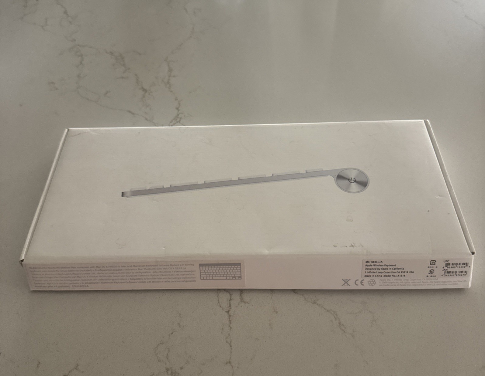 Apple MC184LL/A Wireless Keyboard Model A1314
