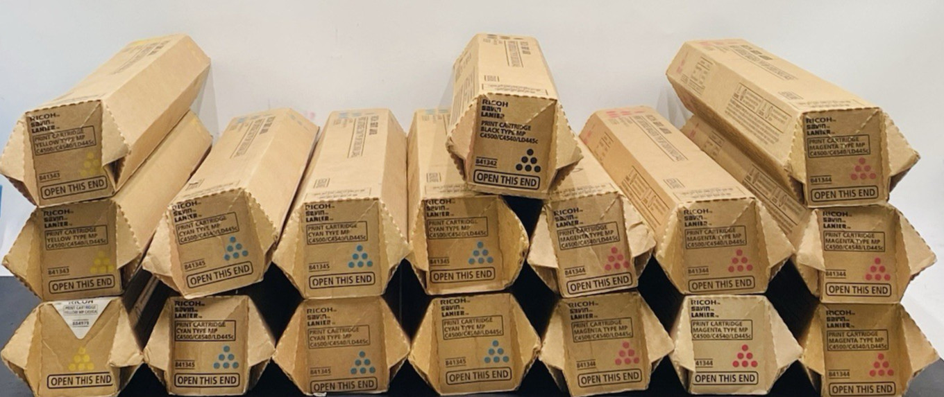 Lot of 17 Genuine Ricoh Toner Cartridge Type MP C4500 /C4540 / LD445c *READ DES*
