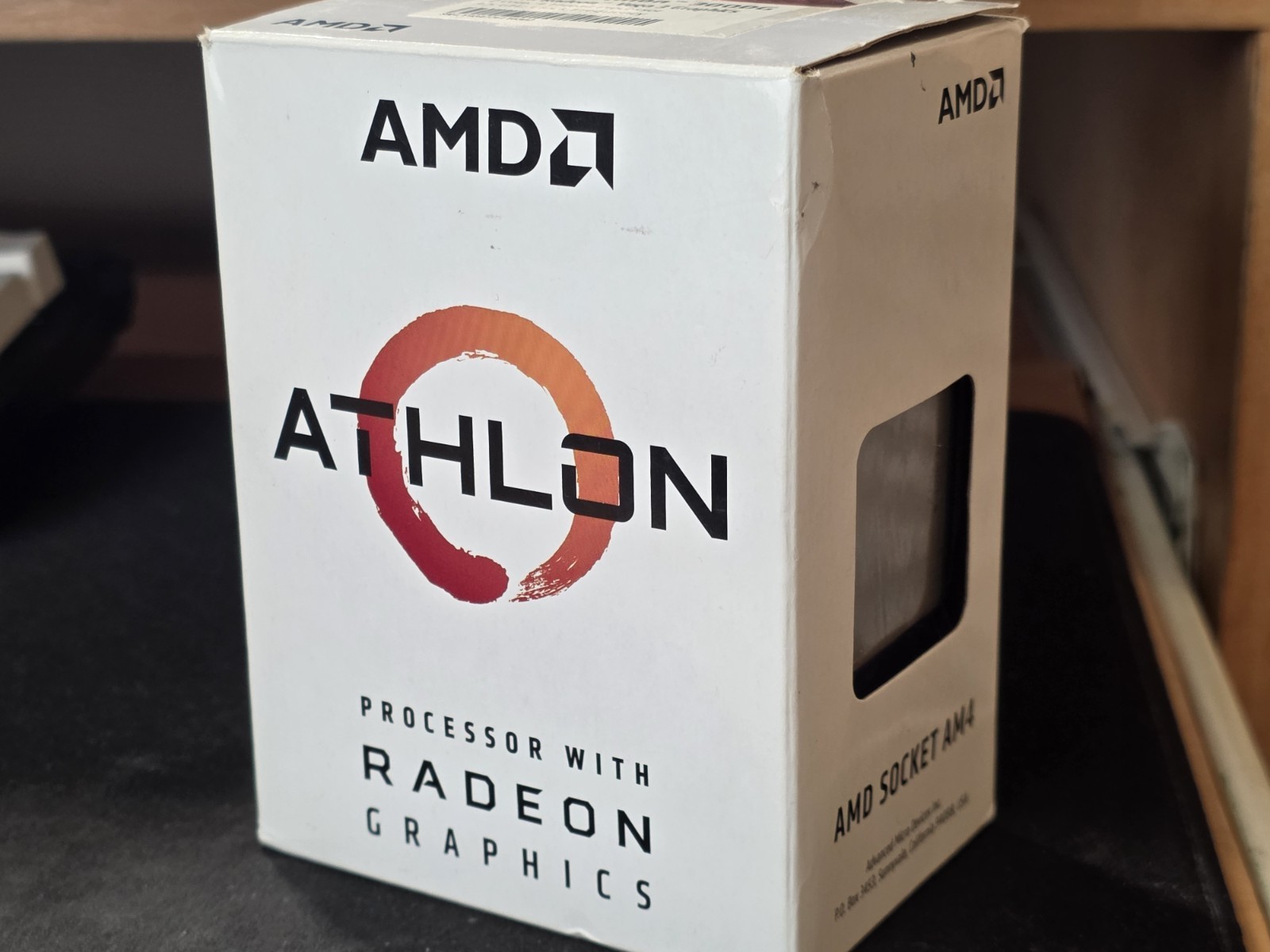 AMD Athlon 3000G Desktop Processor (3.5GHz, 2 Cores, Socket AM4) - YD3000C6FHBOX