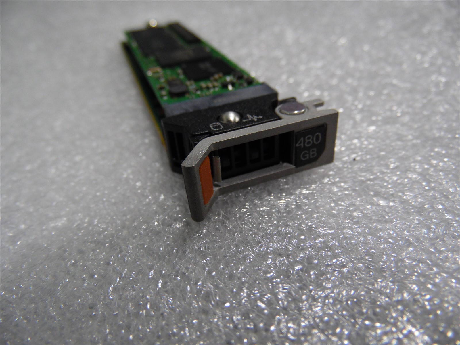 DELL M.2 480GB 6Gbps SATA RI MLC SSD SERVER POWEREDGE 7RKD7 HM7F6 5300 PRO
