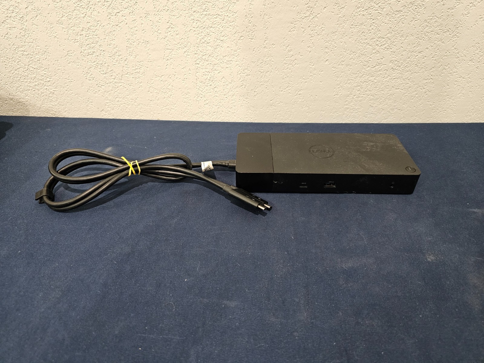 OEM DELL K20A Docking Station (Black) - UNTESTED, READ