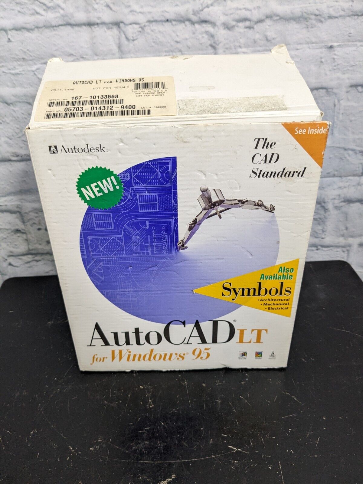 AUTODESK AutoCAD LT for Windows 95, Original Box, Used w/ Manual