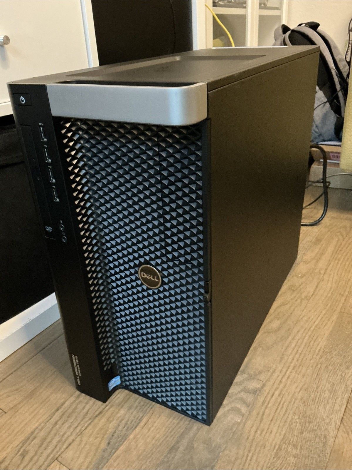 T7910 Workstation Double Xeon E5 2697A V4 64GB RAM 512GB SSD 2TB HDD
