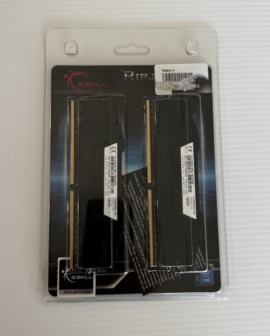 G.SKILL Ripjaws V 16GB 2x8GB DDR4-3200 CL16 RAM F4-3200C16D-16GVKB New