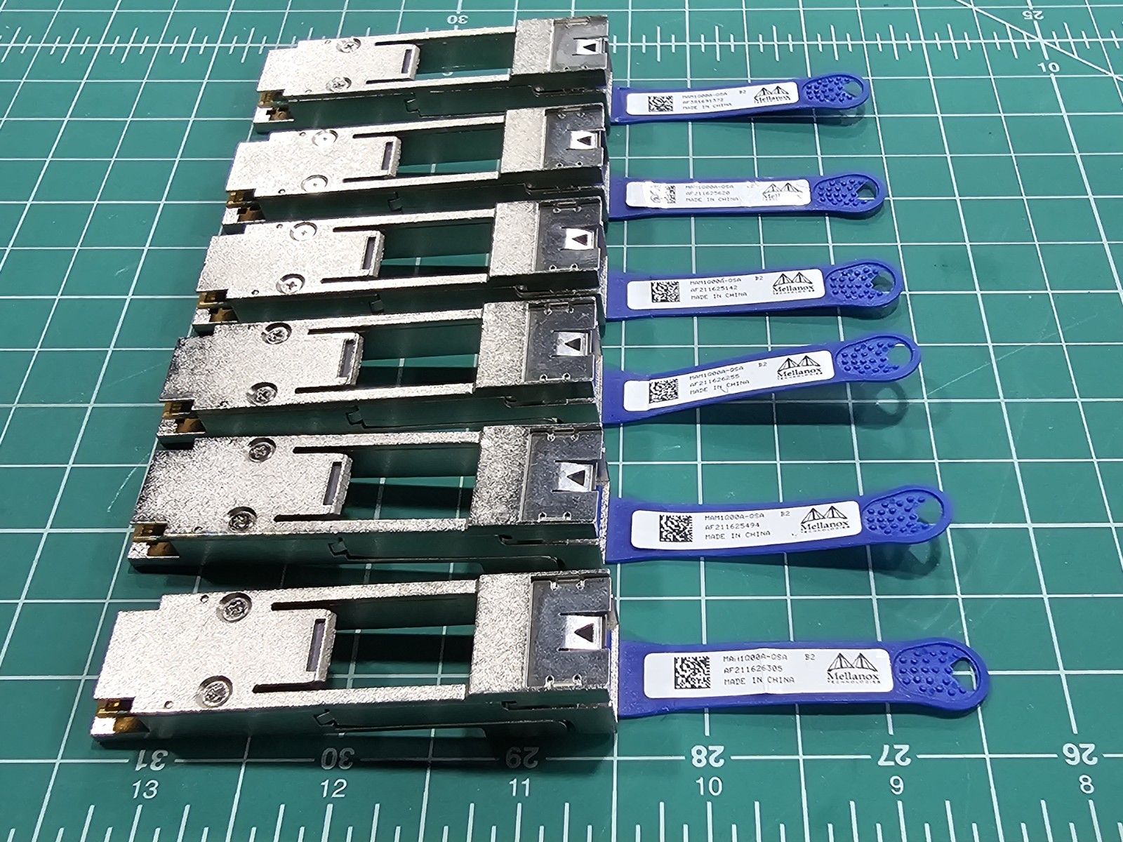 @@LOOK@@ QTY 6 -- Mellanox MAM1Q00A-QSA Converter Adapters