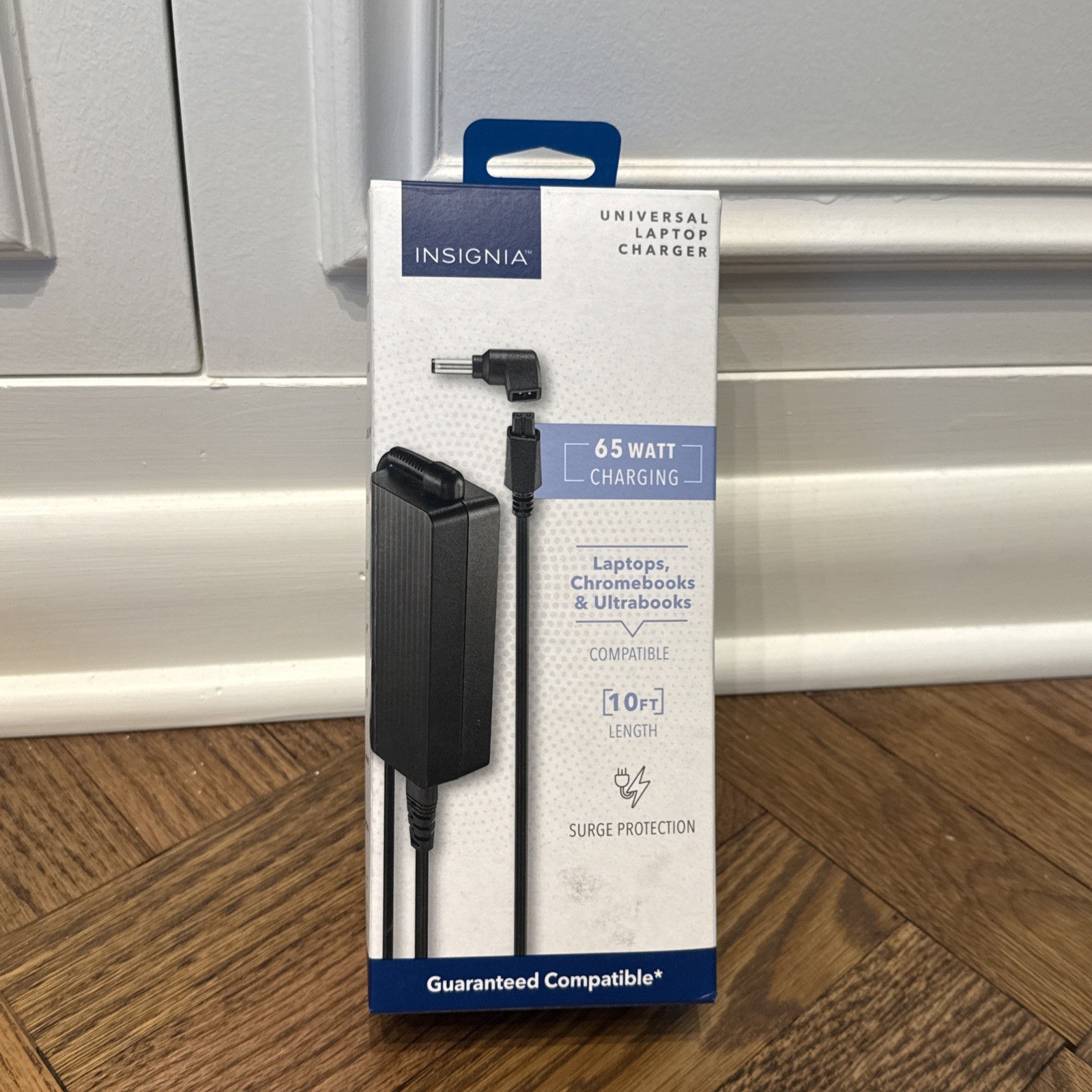 Insignia- Universal 65W Laptop Charger - Black (261534) - NS-PWL965 