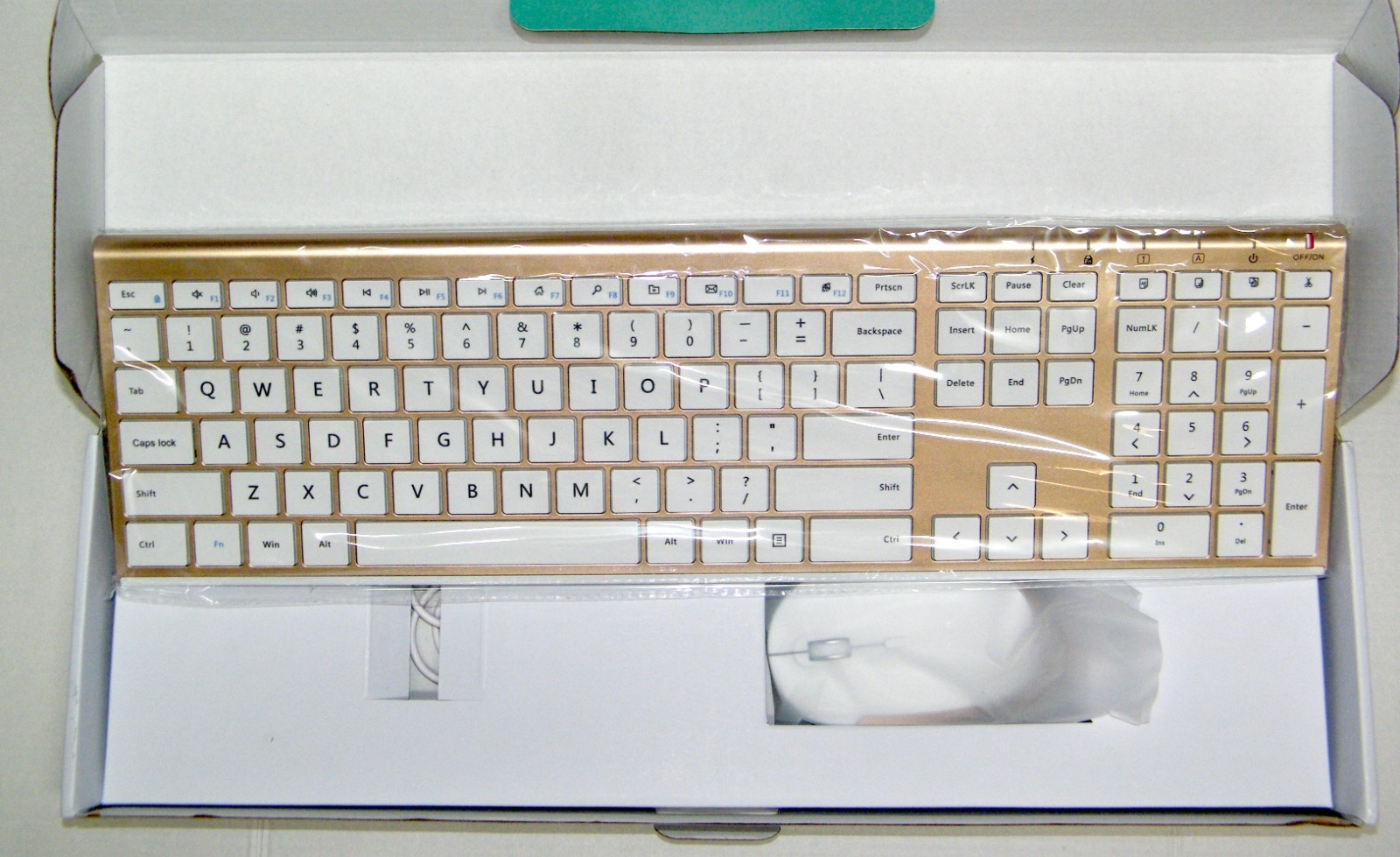 Jelly Comb White and Gold Princess wireless Keyboard and battery Mouse combo