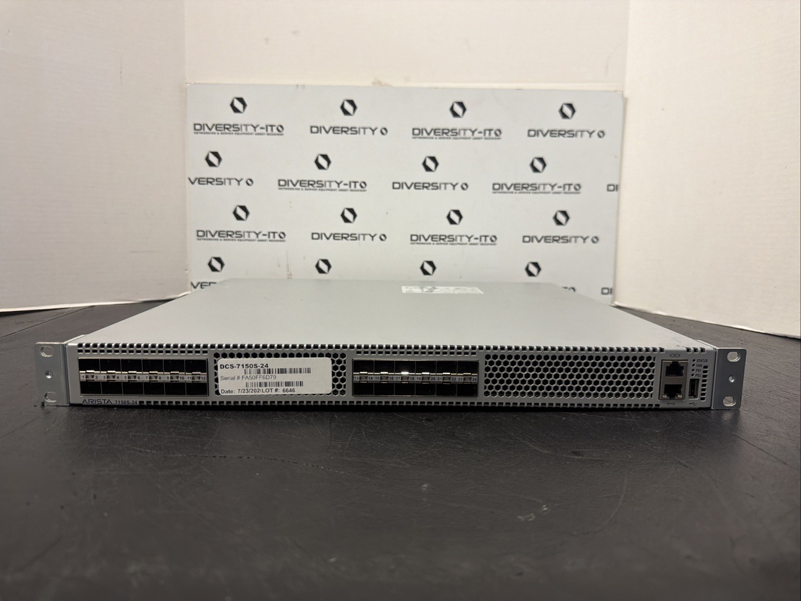 Arista DCS-7150S-24-R 7150S Series 24-Port  Switch
