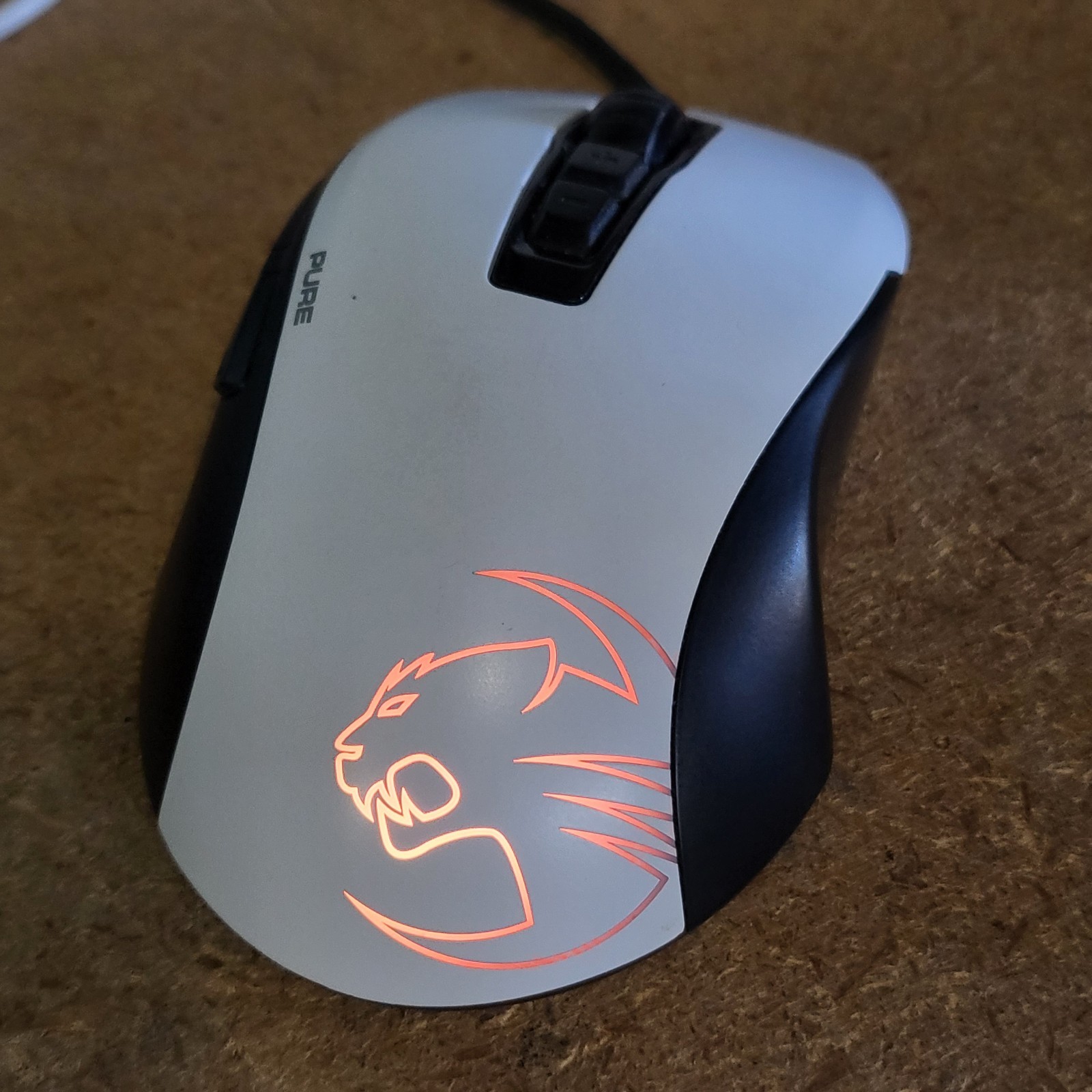 ROCCAT Kone Pure 2017 RGB Gaming Mouse 12000 DPI Owl-Eye ROC-11-725-WE