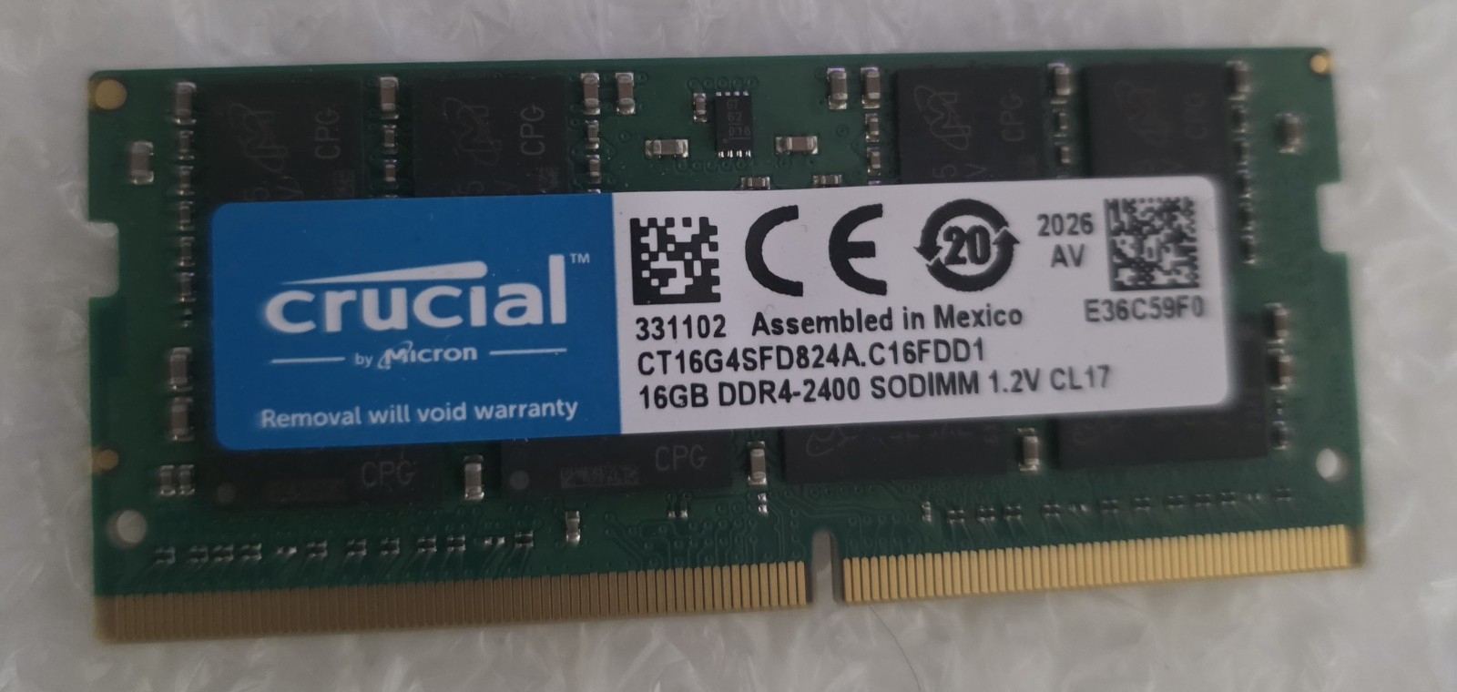 Used Crucial 16GB (1x16) DDR4-2400 SODIMM RAM for Laptops