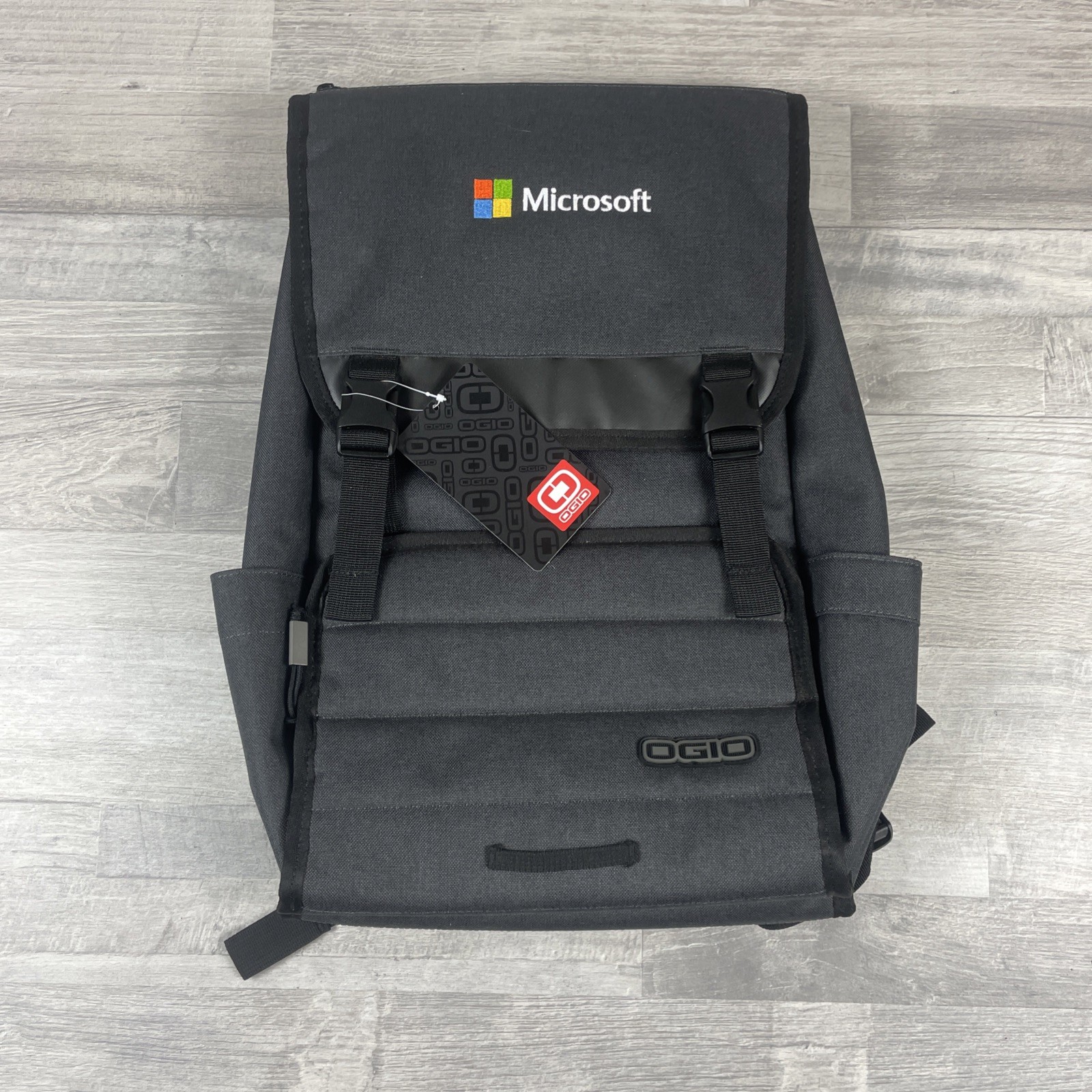 New Ogio APEX Rucksack Slalom Microsoft Employee Dark Gray 17 " Laptop Backpack