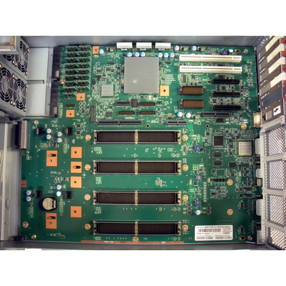 IBM 46K7762 8204-E8A System Backplane