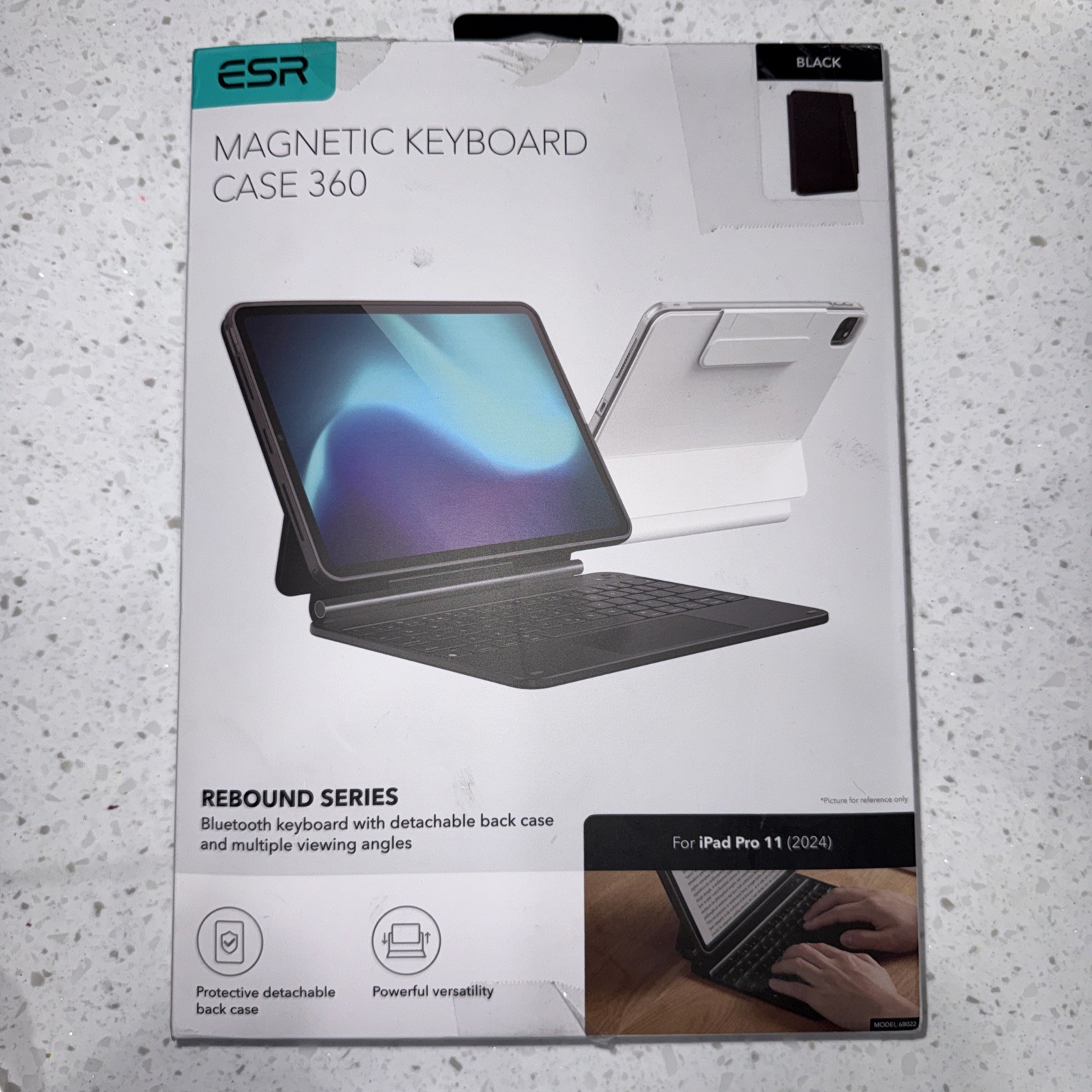 ESR Magnetic Keyboard Case 360 for iPad Pro 11 2024 New open box. Black 