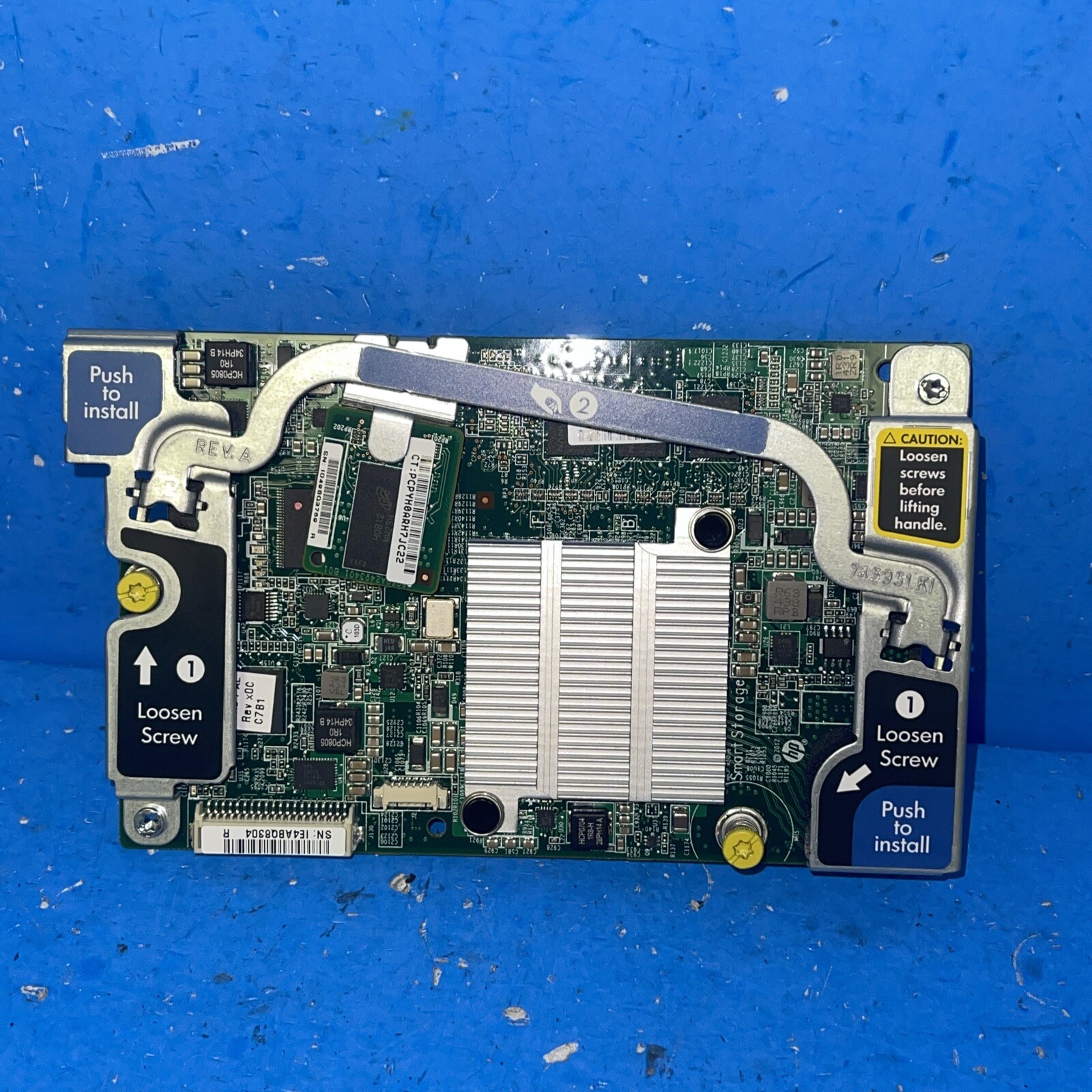HP Smart Array P220i controller  670026-001