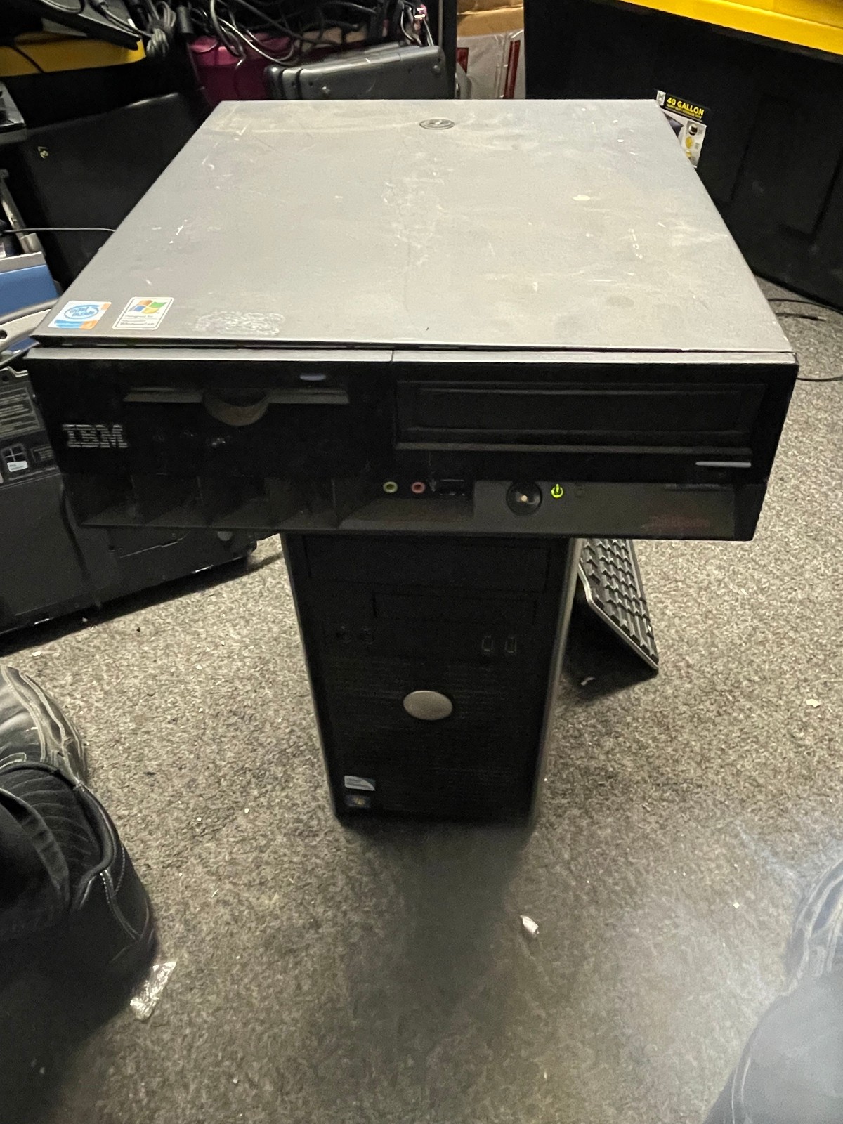 IBM ThinkCentre 8183-43U SFF XP Desktop - Pentium 4 NO HDD Working Unit.