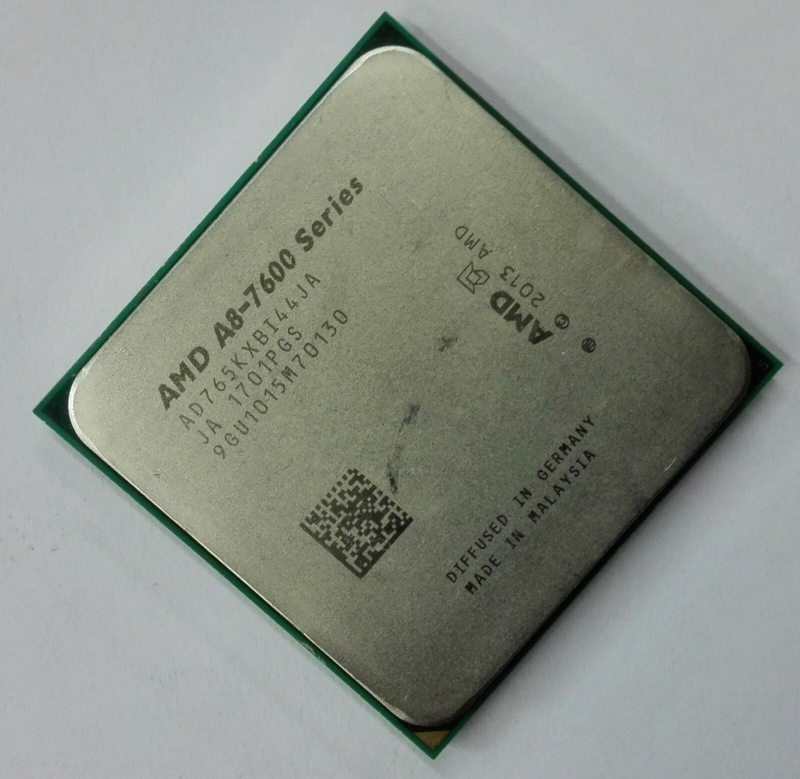 AMD A8-7650K Desktop Processor APU Socket FM2+ AD765KXBI44JA  Work Normally 95W