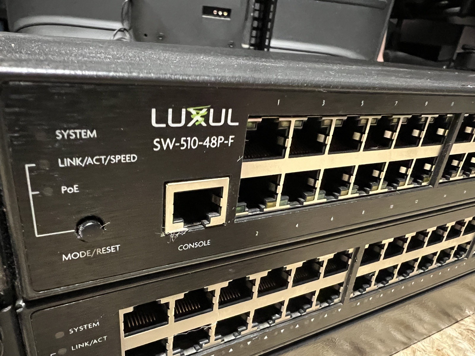 Luxul 48 Port Switch SW-510-48P-F