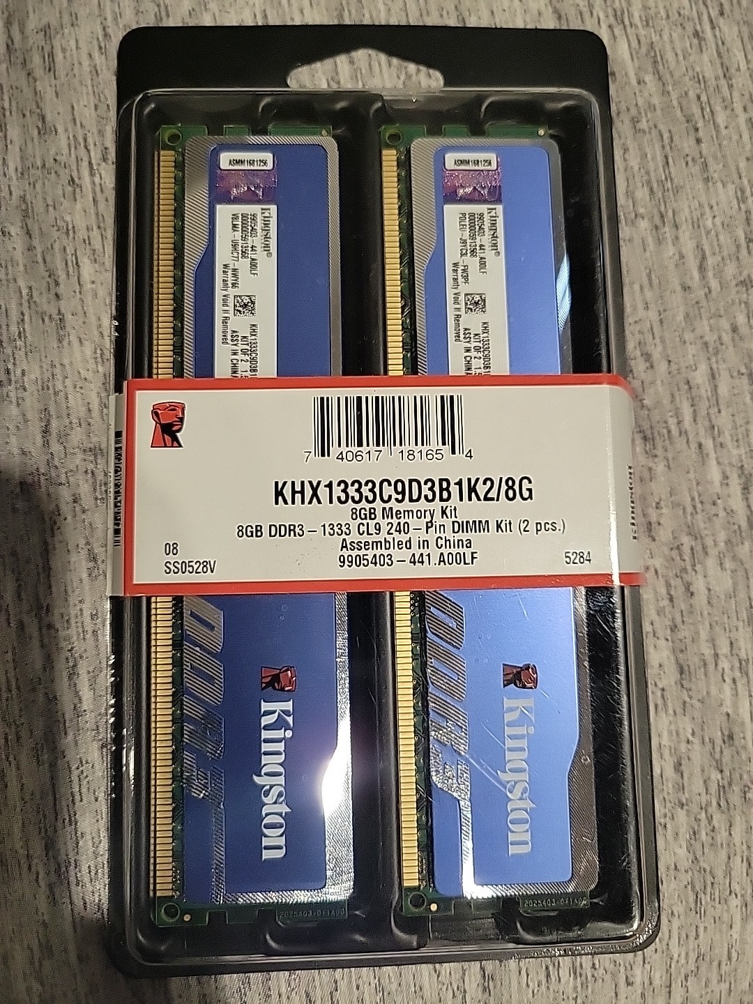 KINGSTON HyperX Blu 8GB MEMORY KIT DDR3-1333 CL9 240 DIMM KHX1333C9D3B1K2-NEW