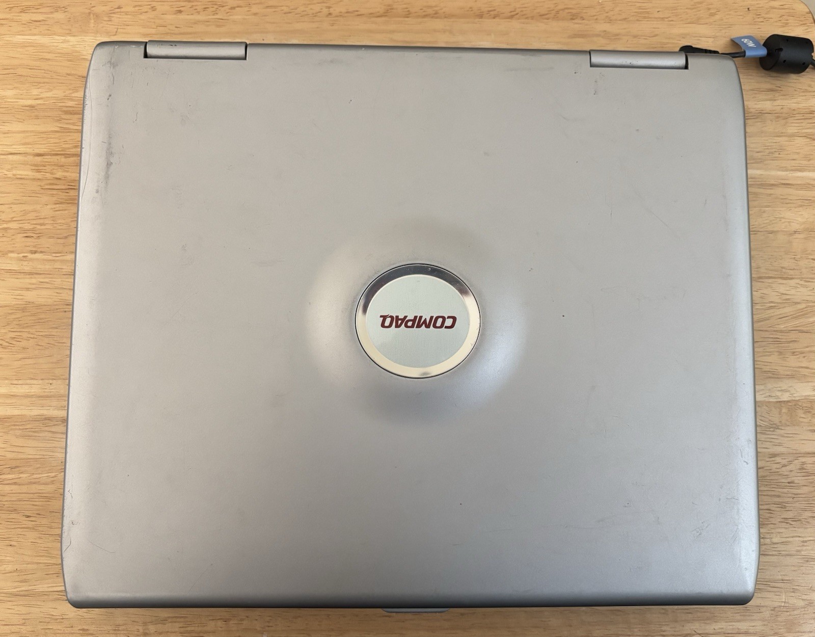 Compaq Presario 2500 P4 2.4ghz 192mb Ram 40gb HDD Windows Longhorn No Charger