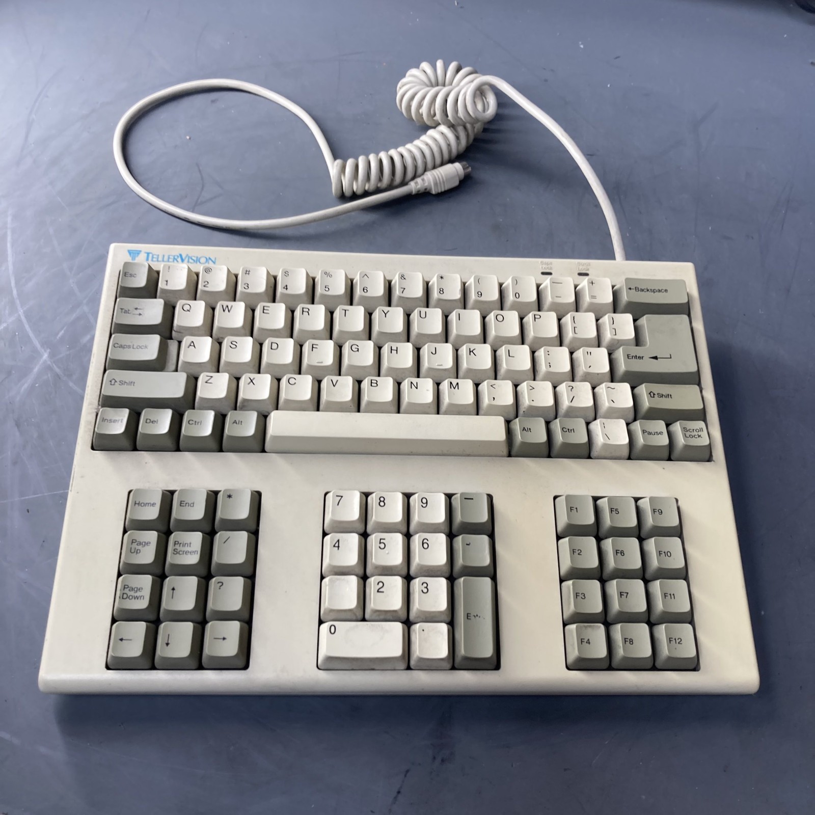 Tellervision DCK101 Bank Teller Keyboard Mechanical Vintage PS/2 No Numlock