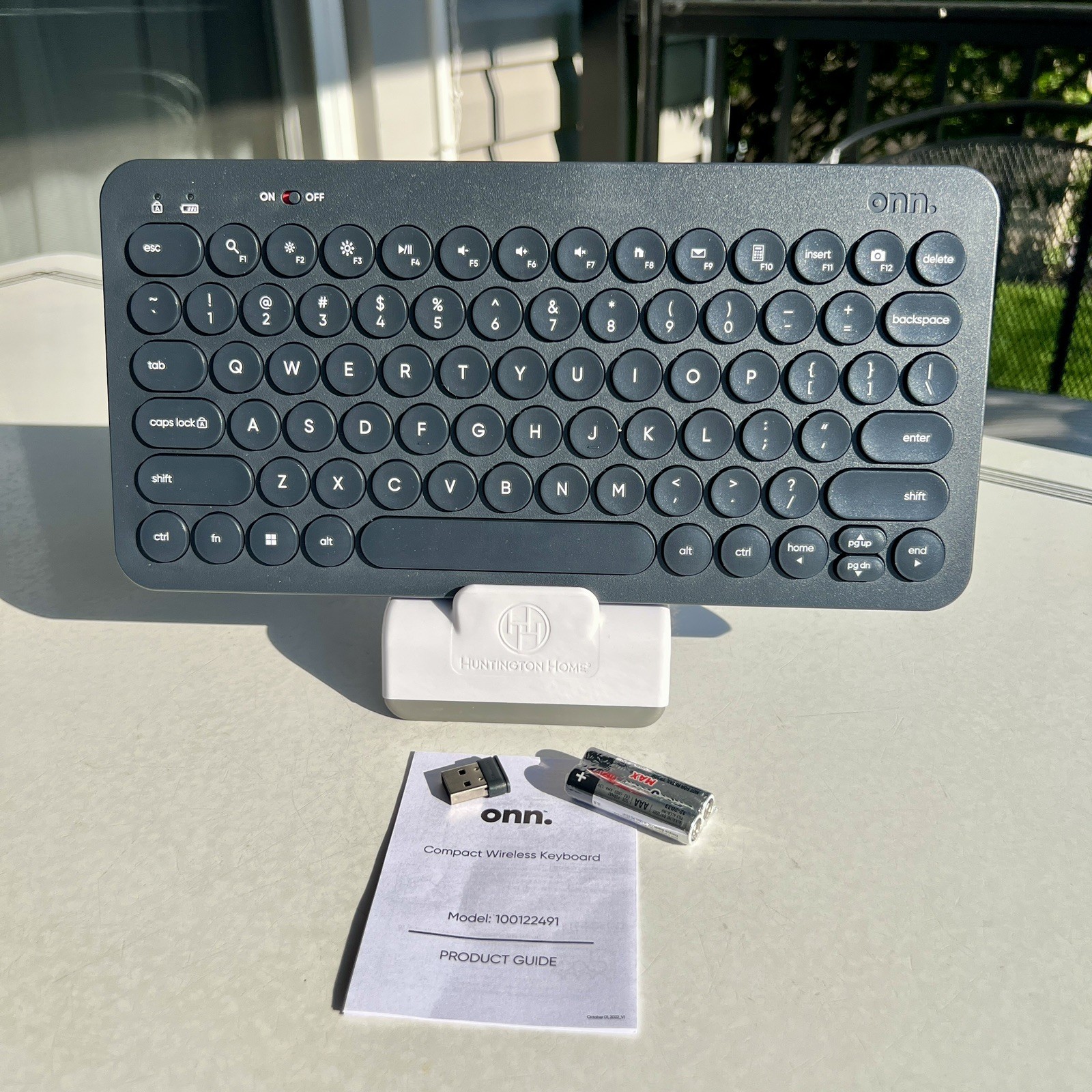 ONN Compact Wireless Keyboard 100122491 Battery Powered NO DONGLE (2.4GHz Nano)